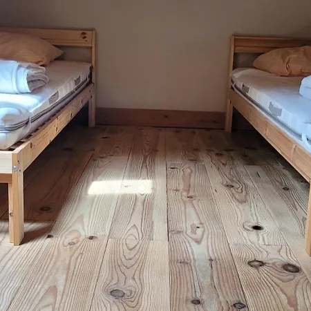 La De Chez Berthe Proche De La *