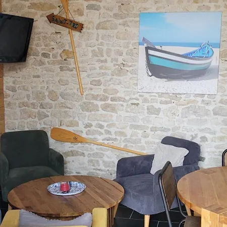 La De Chez Berthe Proche De La Chaucre